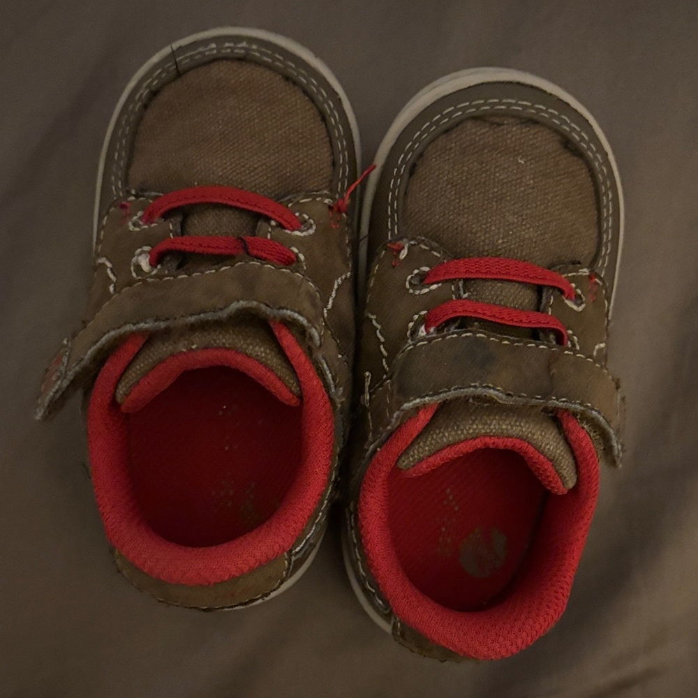 Stride Rite Brown Sneakers with Red Accents